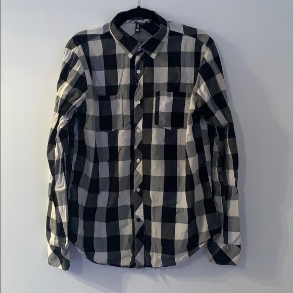 2 for $20 Ocean current checkered button down - Picture 1 of 4